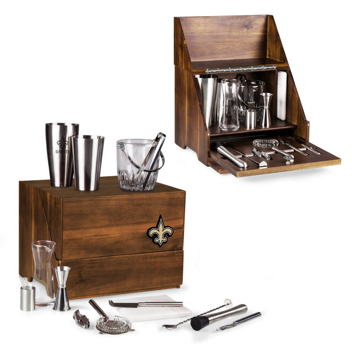 Signature HomeStyles Bar Tools NFL Madison Acacia Tabletop Bar Set