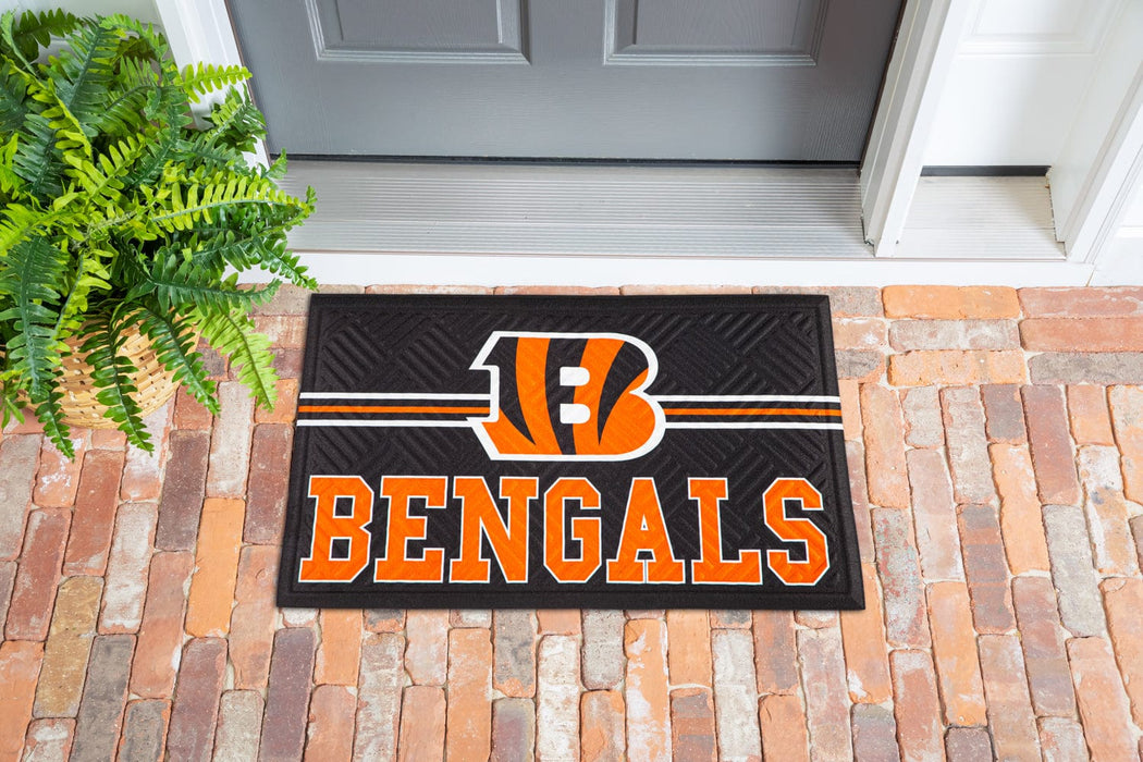 Signature HomeStyles Doormat Cincinnati Bengals NFL Embossed Doormat