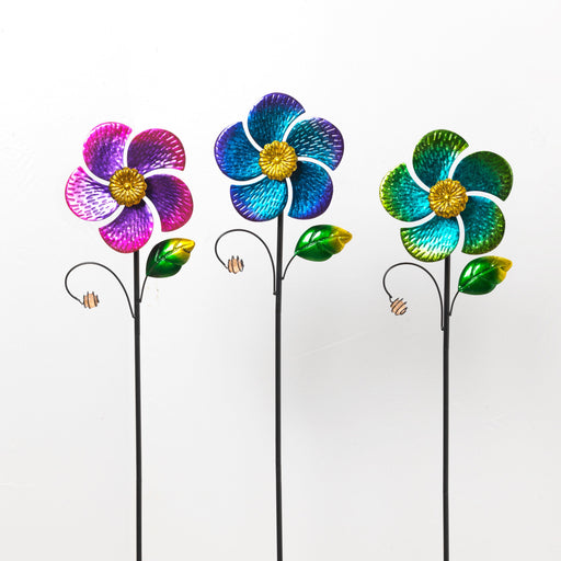 Signature HomeStyles Garden Decor- Solar Metal Flower Winder Spinner