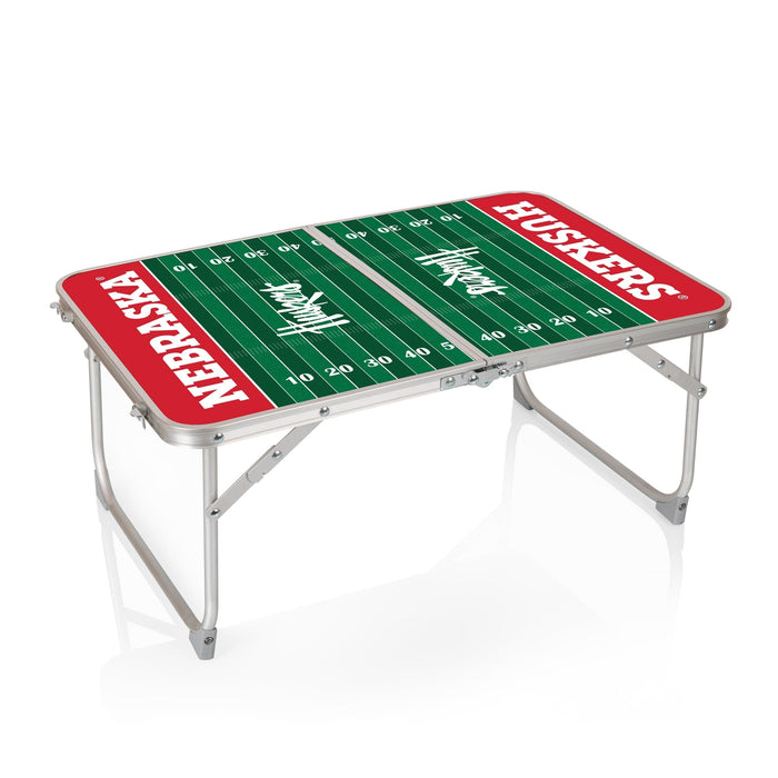 Signature HomeStyles Portable Tables University of Nebraska NCAA Concert Table