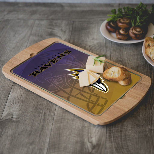 Signature HomeStyles Serveware NFL Glass Top Serving Tray