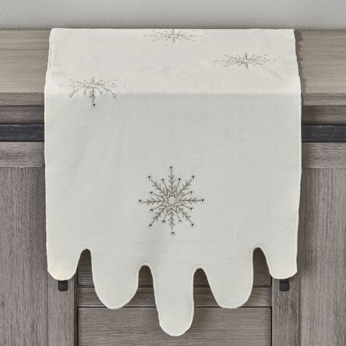 Signature HomeStyles Table Runners Winter Wonderland 54" Table Runner